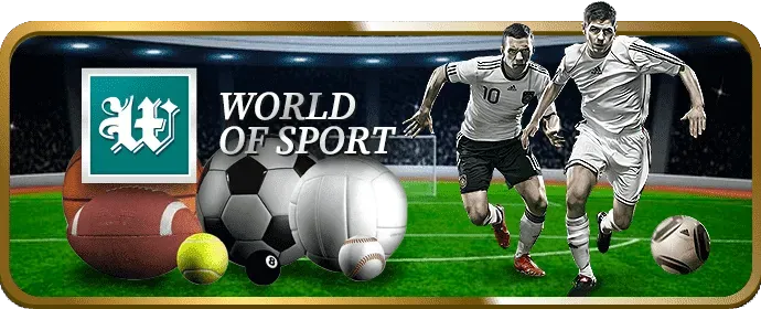 Một game thủ đang chơi esports với bàn phím và chuột, biểu tượng cho cá cược esports